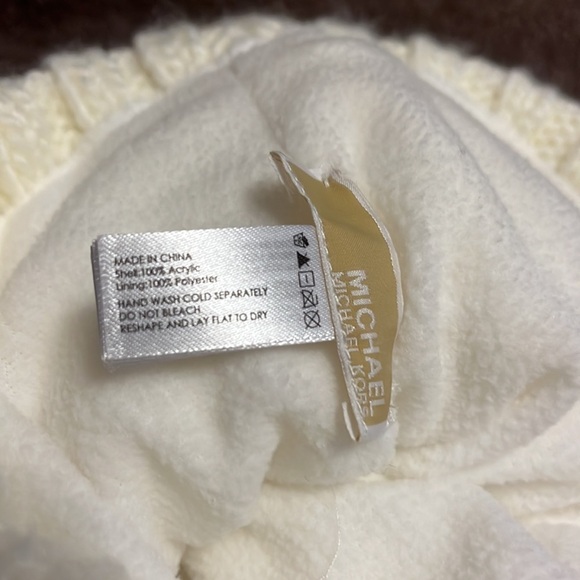 Michael Michael Kors ivory cableknit hat with gold logo bar, new